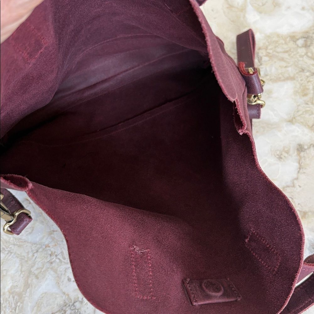 Roots Soft Leather Tote | Burgundy | Dual Handles + Crossbody Strap - Picture 16 of 16